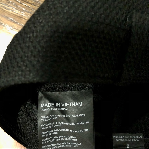 Club Monaco size 2, 7/8 length straight black pants - Picture 4 of 5